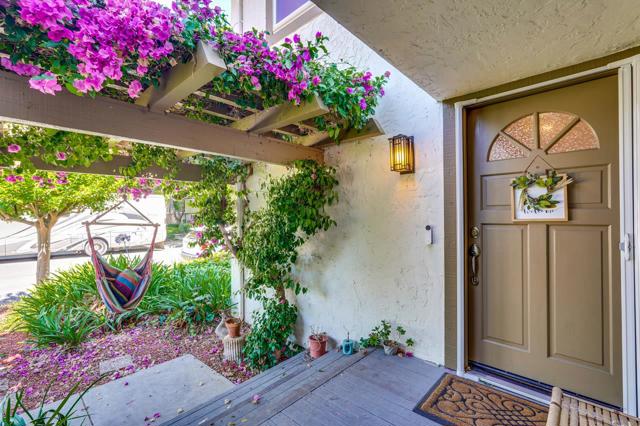 7102 Point Dunes Court, San Jose CA: https://media.crmls.org/mediaz/3a7c5023-a2ca-471e-8f8d-d1215fafe66d.jpg