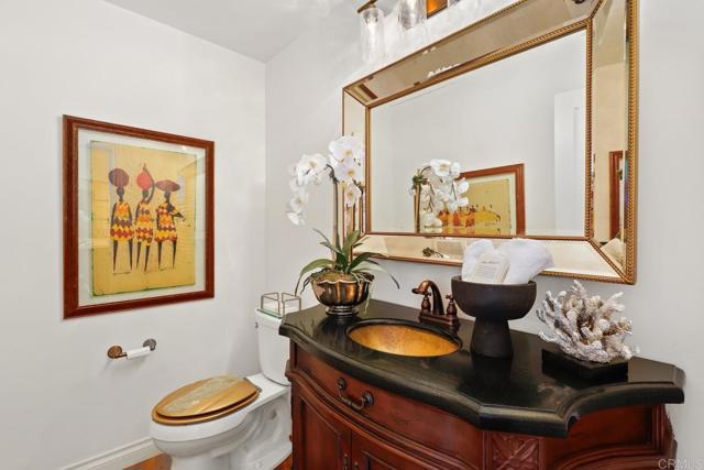 3698 Camino De Las Lomas, Vista CA: https://media.crmls.org/mediaz/3a7c6b81-48a6-4a6a-9cfe-5a936d86a172.jpg