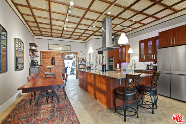1644 W Wilmington Boulevard, Wilmington CA: https://media.crmls.org/mediaz/3a7c7be8-cb93-428e-ad04-eaeb70b1e448.jpg