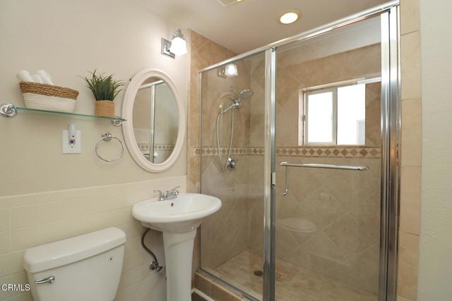 5026 Doreen Avenue, Temple City CA: https://media.crmls.org/mediaz/3a7d0447-c762-47b8-b6b1-349421909a0c.jpg