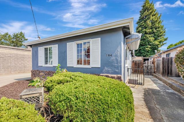 584 Macarthur Avenue, San Jose CA: https://media.crmls.org/mediaz/3a7d37e4-1287-42bc-9f9a-036c6d6ab24b.jpg
