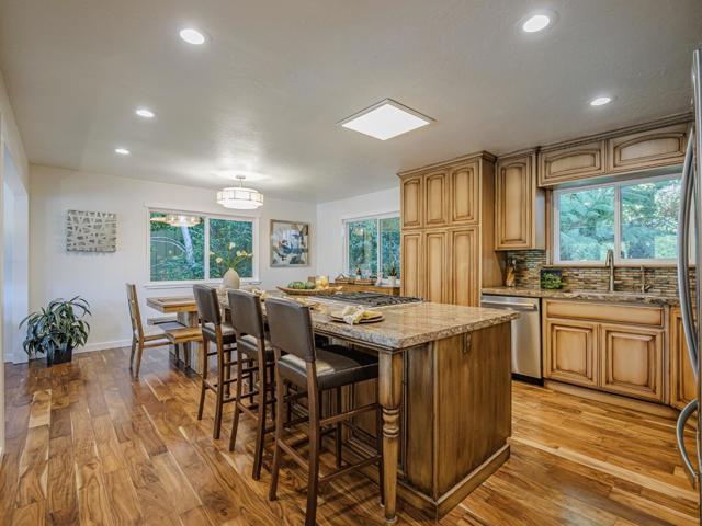 609 Encino Drive, Aptos CA: https://media.crmls.org/mediaz/3a7d5169-3f25-47e5-bbd0-77869a0f0c5f.jpg