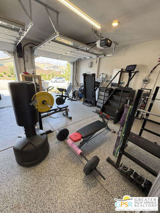 5688 California Circle, Banning CA: https://media.crmls.org/mediaz/3a7e7b14-cd10-469b-ae1f-211ca447c1a4.jpg