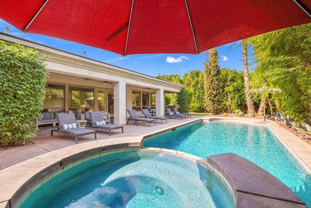 48548 Meandering Cloud Street, Indio CA: https://media.crmls.org/mediaz/3a7f1819-33f0-4452-98ac-6d1f079f7063.jpg