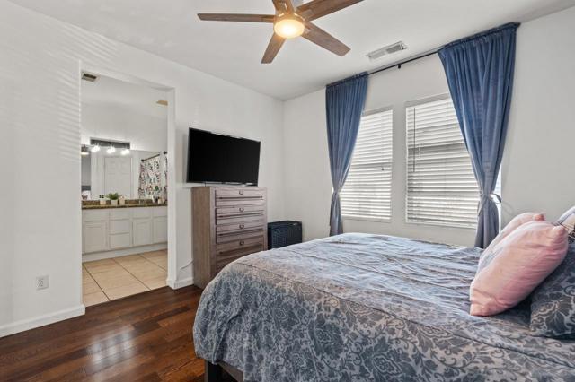 6373 Avenida De Las Vistas, San Diego CA: https://media.crmls.org/mediaz/3a7f209e-4d41-4a56-ae23-5e5962389ddc.jpg