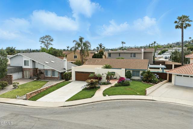 2161 Lathan Avenue, Camarillo CA: https://media.crmls.org/mediaz/3a7f50ed-50a2-4279-9a32-27aaee84c97e.jpg