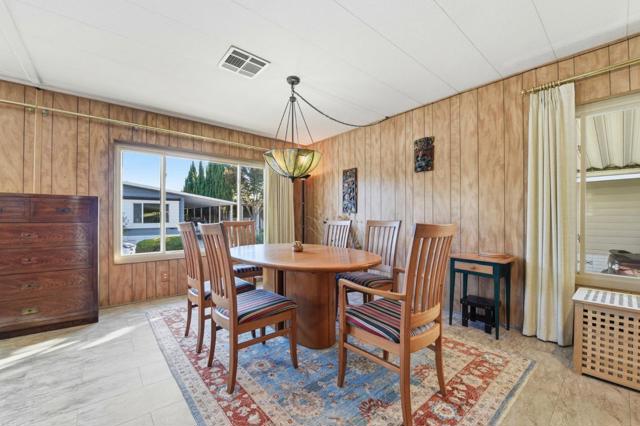 146 Mountain Springs Drive, San Jose CA: https://media.crmls.org/mediaz/3a7fd150-4ebb-4629-a3e4-86fd04978c42.jpg