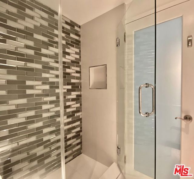 999 DOHENY Drive, 706 photo 8