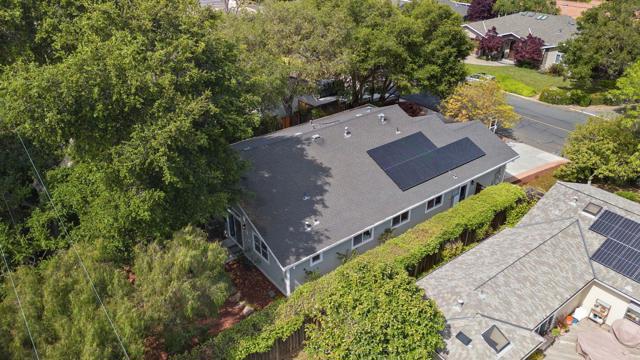 2031 Farndon Avenue, Los Altos CA: https://media.crmls.org/mediaz/3a805611-4d81-42ec-9a14-e5ce0480c503.jpg