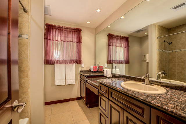 Image 16 of 28 For 79860 Fiesta Drive