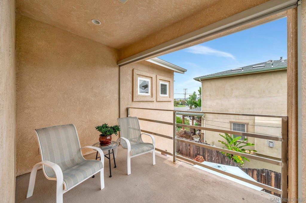 MLS #250030437SD img 50