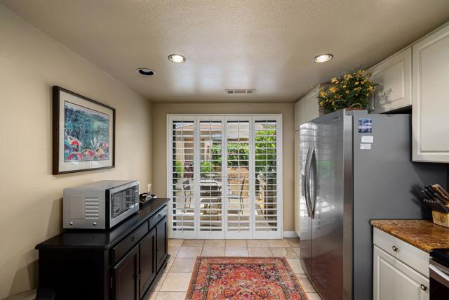 80601 Oak Tree, La Quinta CA: https://media.crmls.org/mediaz/3a8254a1-5d56-4496-ae58-60b863bce7ef.jpg