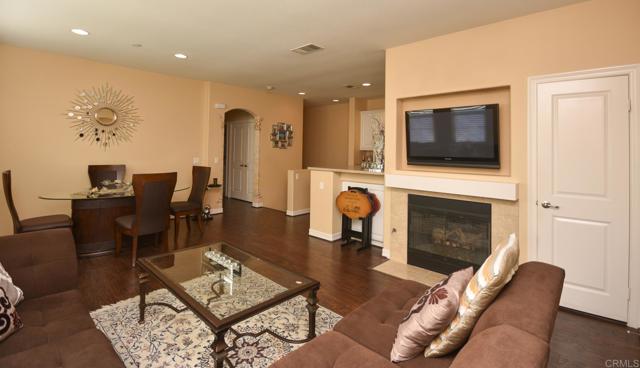 14125 Brent Wilsey Place, San Diego CA: https://media.crmls.org/mediaz/3a8257ad-01f8-42ff-bec2-cacc718d2df7.jpg