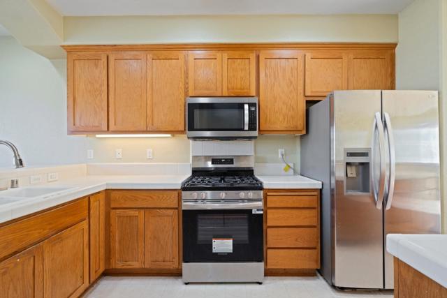 757 Roble Street, Watsonville CA: https://media.crmls.org/mediaz/3a831118-60f3-4d40-a888-91186228c3d9.jpg