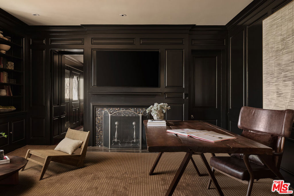 MLS #25600681 image #22