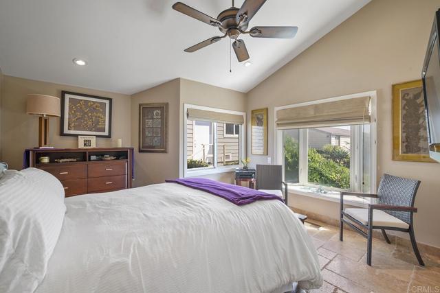 1744 Tattenham Road, Encinitas CA: https://media.crmls.org/mediaz/3a8489c9-8bac-49d0-805e-2dc177c9779a.jpg