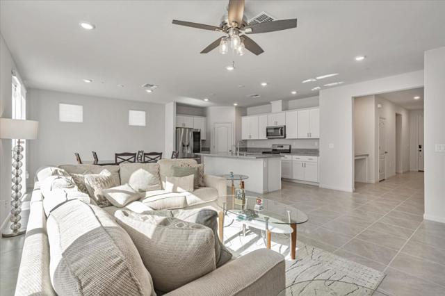 2051 Rosewood Drive, Hollister CA: https://media.crmls.org/mediaz/3a863e8f-a3c0-4c27-97be-36bc6e8427e1.jpg