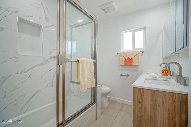 1520 W 107th Street, Los Angeles CA: https://media.crmls.org/mediaz/3a865305-761d-4ea9-b119-0860f9041701.jpg
