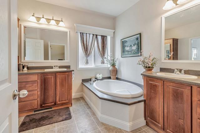 1111 Morse Avenue, Sunnyvale CA: https://media.crmls.org/mediaz/3a86fe36-2ad2-4393-9348-57356dd89145.jpg
