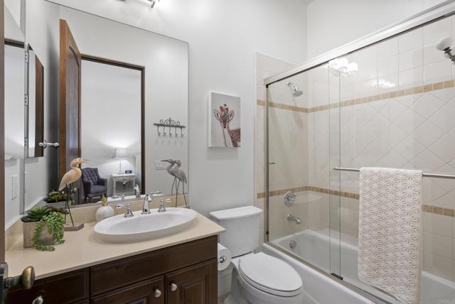 Detail Gallery Image 37 of 49 For 4229 Bridlewood Rd, Fallbrook,  CA 92028 - 4 Beds | 3/1 Baths