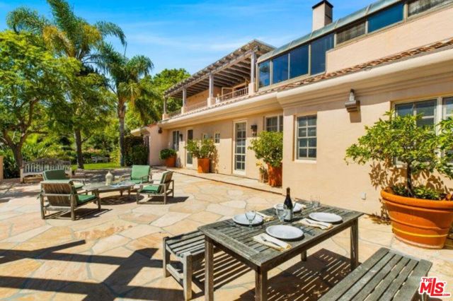 3756 FOOTHILL ESTATE (Private Lane) Road, Santa Barbara CA: https://media.crmls.org/mediaz/3a88be9a-ded7-4d0b-be44-e066530d0f82.jpg