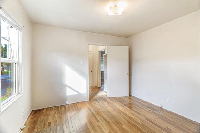 718 N 16th Street, San Jose CA: https://media.crmls.org/mediaz/3a8a0dbf-7575-4a49-b607-805d8f63ab5c.jpg
