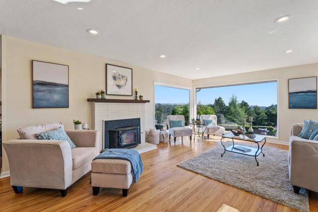 5365 Maretta Drive, Soquel CA: https://media.crmls.org/mediaz/3a8c461d-74c1-40ce-8937-27bdf0e2f5a8.jpg