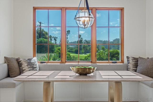 5758 Las Palomas, Rancho Santa Fe CA: https://media.crmls.org/mediaz/3a8dd1ad-b94c-4bdc-96b3-9b2b9768edeb.jpg