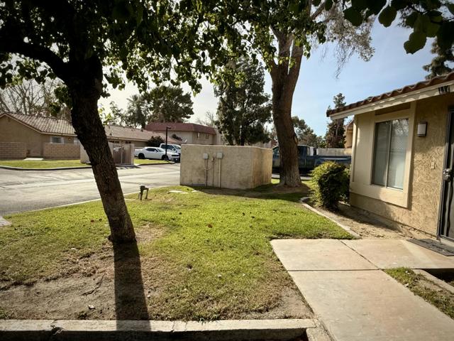 Image 30 of 38 For 82567 Avenue 48 118