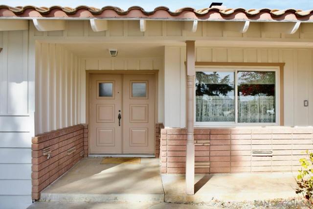 2962 Viejas View Pl, Alpine, California 91901, 3 Bedrooms Bedrooms, ,2 BathroomsBathrooms,Single Family Residence,For Sale,Viejas View Pl,250017061SD