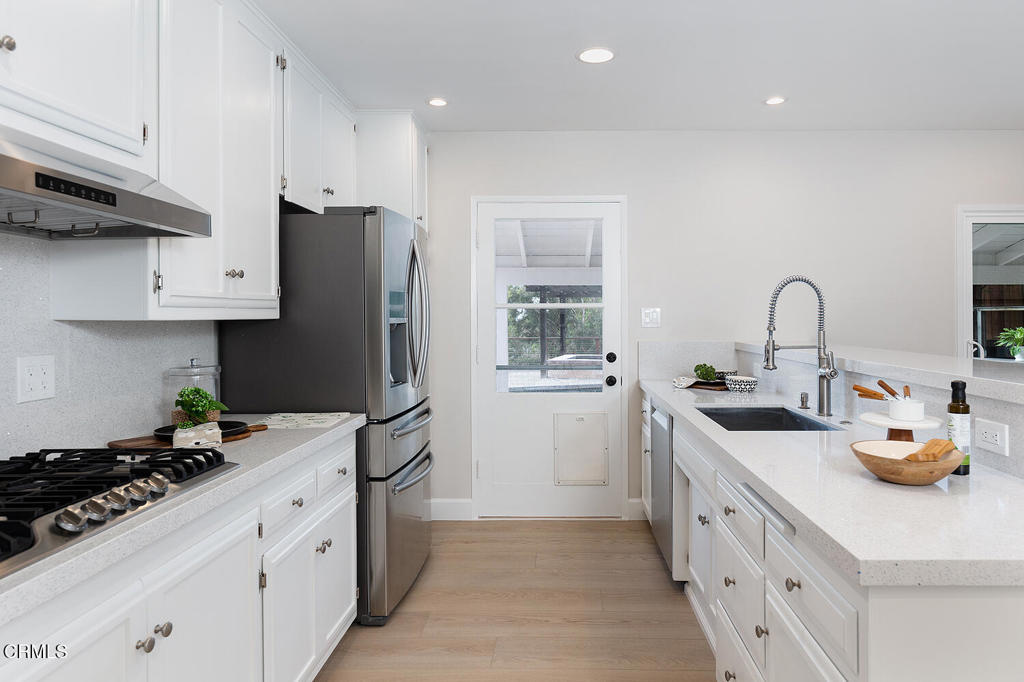 375 Berkshire Avenue La Canada Flintridge img 12