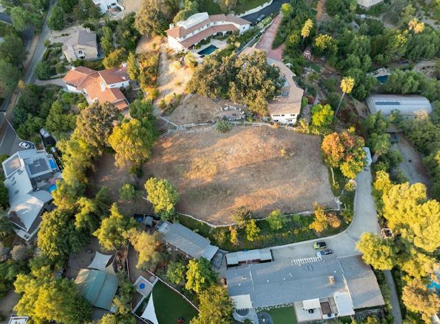 53 Foothill Drive, Agoura Hills CA: https://media.crmls.org/mediaz/3a909114-d959-4968-9b06-c3aa488ae5f1.jpg