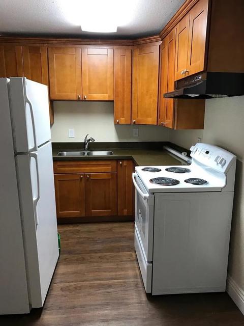 775 E Duane Avenue, Sunnyvale CA: https://media.crmls.org/mediaz/3a90ea37-2227-459e-a45e-3903029ff813.jpg