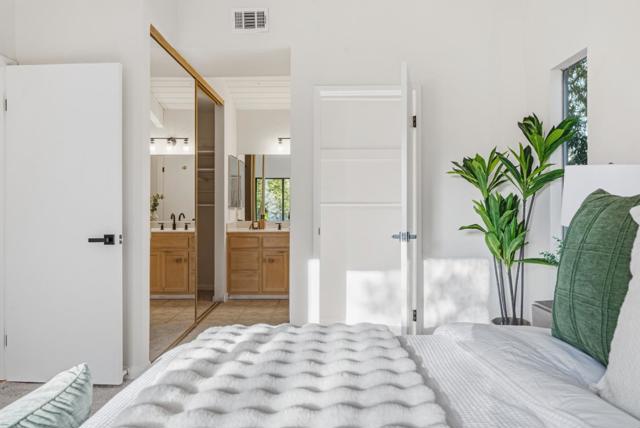 438 Sycamore Hill Drive, Danville CA: https://media.crmls.org/mediaz/3a911560-ae36-484f-acae-b62f883cf42d.jpg