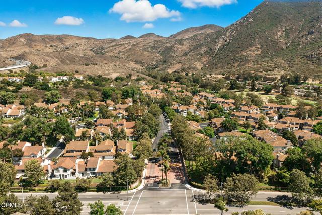 848 Paseo Tosamar, Camarillo CA: https://media.crmls.org/mediaz/3a917381-5913-49e8-bb77-125b755f2a90.jpg