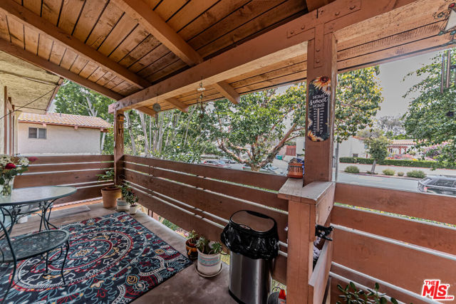 3719 Country Club Drive, Long Beach CA: https://media.crmls.org/mediaz/3a918f9d-0853-4284-a9f4-8b7c8e7e2e1e.jpg