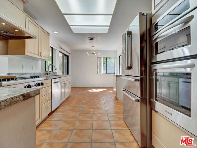 MLS #25604519 image #12