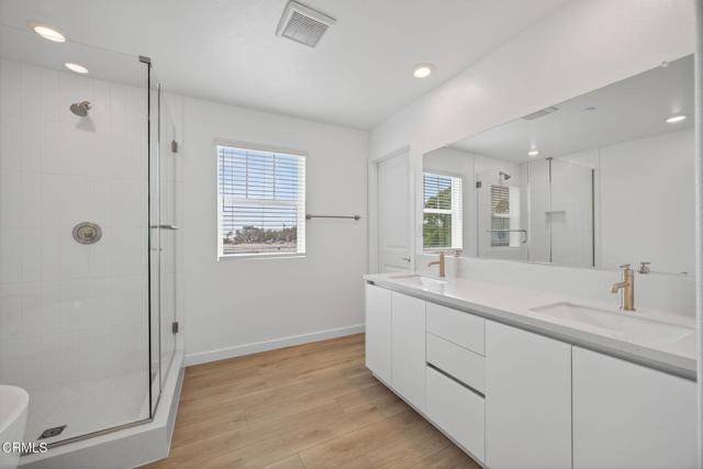 Detail Gallery Image 30 of 54 For 2364 Haley Point #103,  Ventura,  CA 93003 - 3 Beds | 3/1 Baths