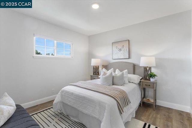 5030 Ray Ave, Castro Valley CA: https://media.crmls.org/mediaz/3a92ff3e-7fb8-4ce1-9606-caa0e9dd323e.jpg