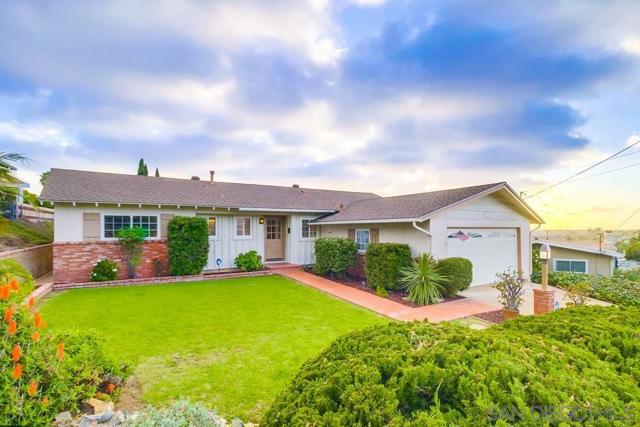 Premier 1 level, 3 bedroom/2bath Eastridge home!