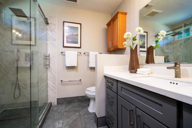 486 Fontanelle Court, San Jose CA: https://media.crmls.org/mediaz/3a951f04-4366-4970-b86b-4d3092cdcd94.jpg