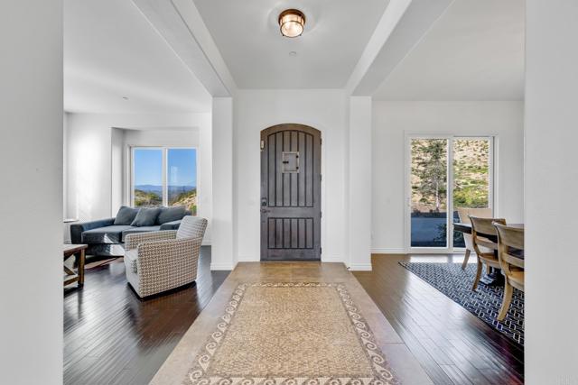 Detail Gallery Image 22 of 64 For 30809 Chateau Haut Briant, Bonsall,  CA 92003 - 4 Beds | 4/1 Baths