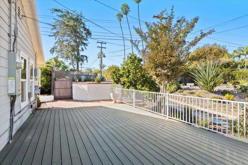 697 Ocean View Avenue - photo 11