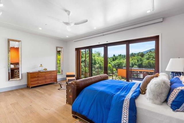 14835 Baranga Lane, Saratoga CA: https://media.crmls.org/mediaz/3a95fd10-4f3a-4759-8fa4-c29f259bbaa3.jpg
