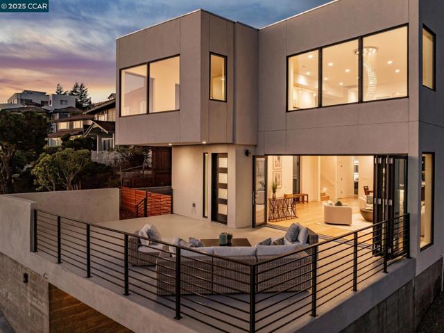 158 Lawson Road, Kensington CA: https://media.crmls.org/mediaz/3a97aab4-e596-4e1f-a4fd-3c090d62032e.jpg