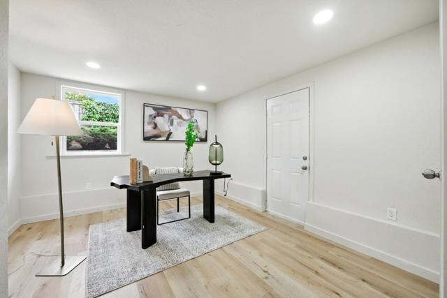 362 Lakeshire Drive, Daly City CA: https://media.crmls.org/mediaz/3a97d60f-0b43-45b4-bbf9-a0b6e18ce156.jpg