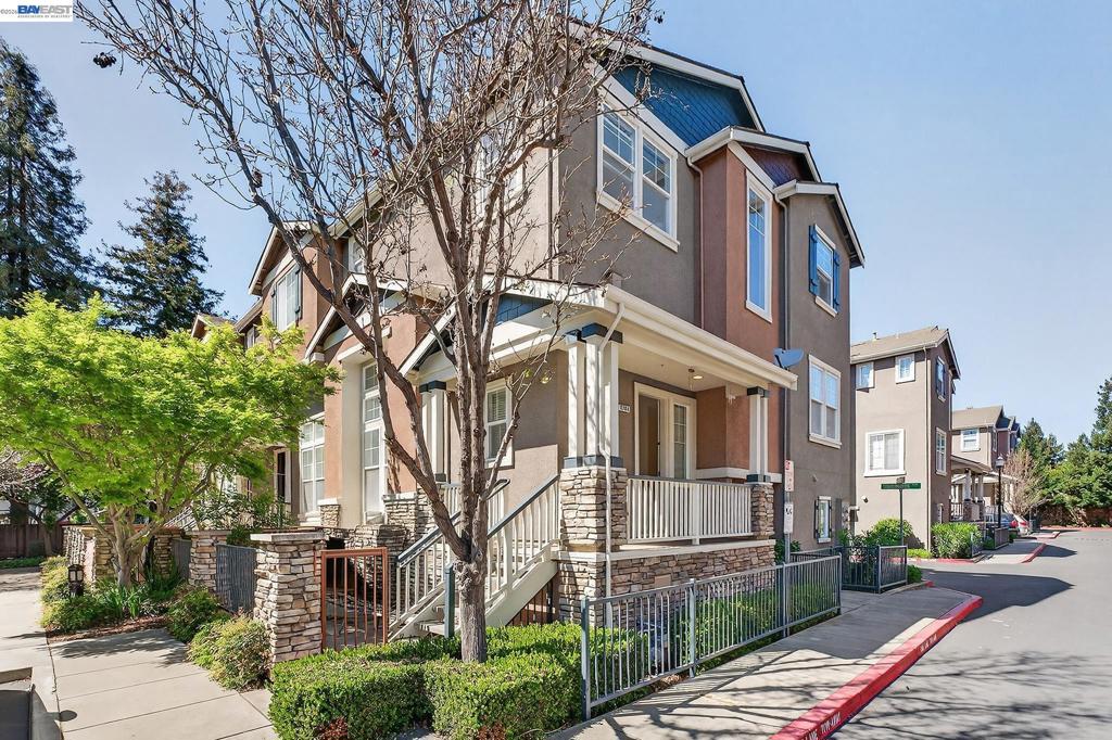 3554 Shadowbrook Ter