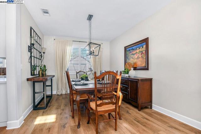 632 Dickinson Ct, Discovery Bay CA: https://media.crmls.org/mediaz/3a99edf3-b862-4e24-8b20-b9d0ace07b18.jpg