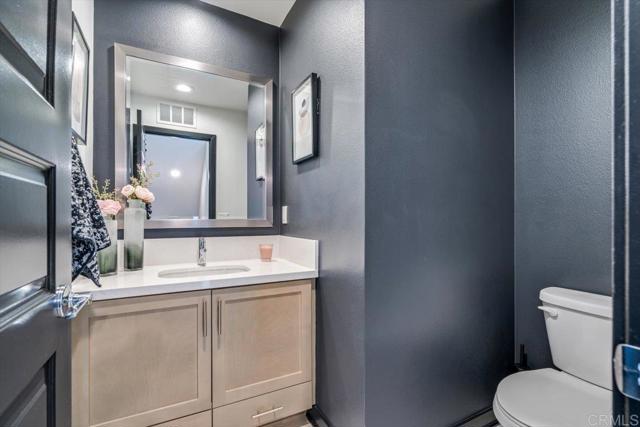 Detail Gallery Image 15 of 35 For 6124 Colt Pl #101,  Carlsbad,  CA 92009 - 3 Beds | 2/2 Baths