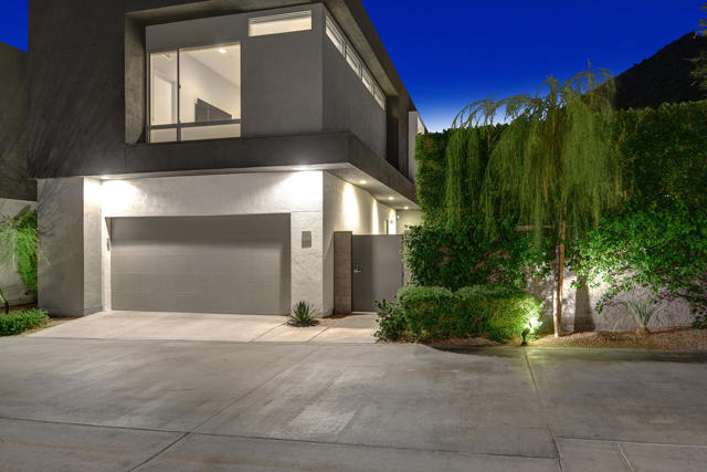 Image 1 of 31 For 329 Goleta Way